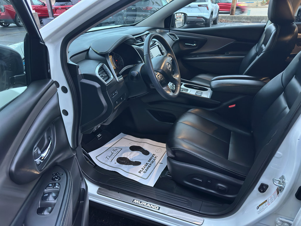 Used 2024 Nissan Murano SV w/ SV Midnight Edition Package image 7