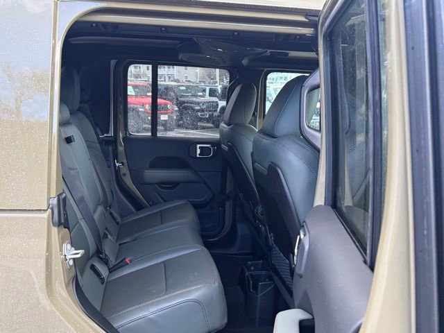 New 2026 Jeep Gladiator Mojave AWD/4WD image 33