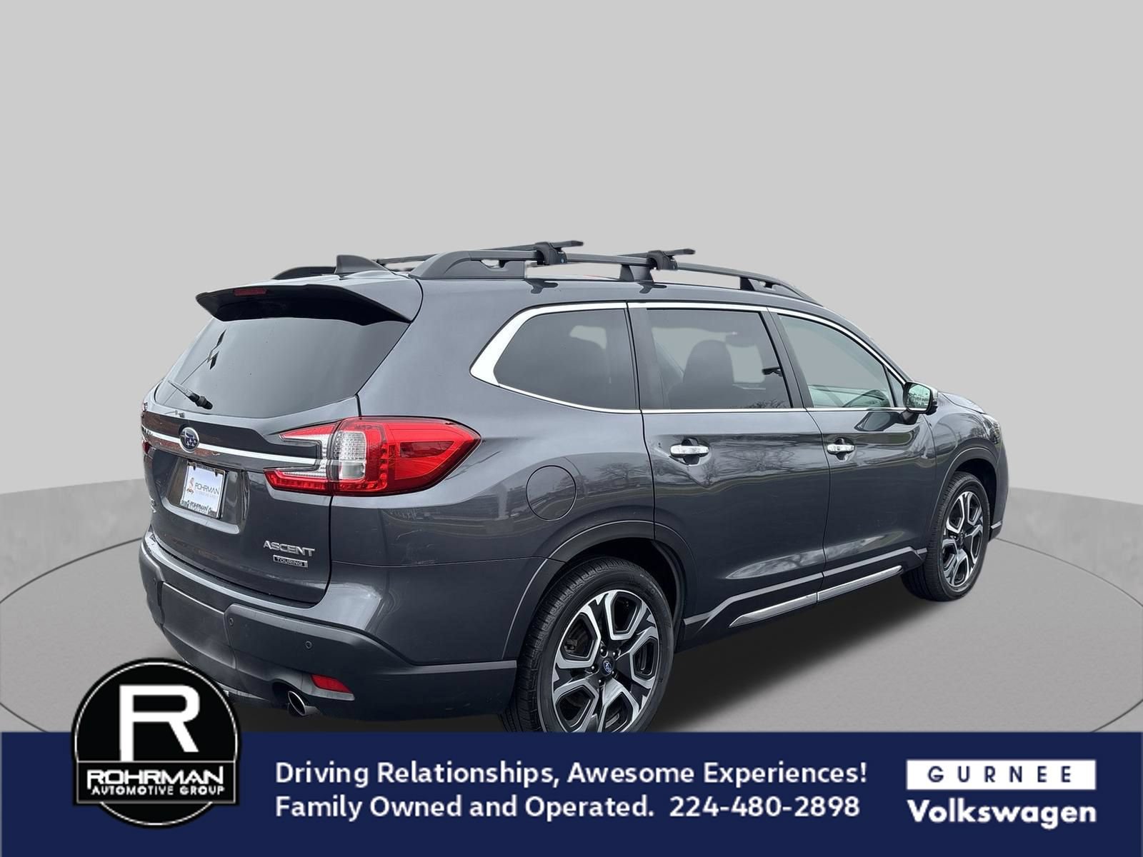 Used 2023 Subaru Ascent Touring AWD/4WD image 9