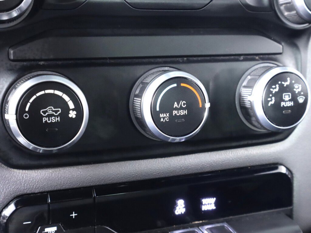 Used 2022 RAM 1500 Big Horn AWD/4WD image 25