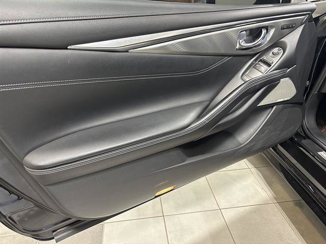 Used 2017 INFINITI Q60 3.0t AWD/4WD image 8