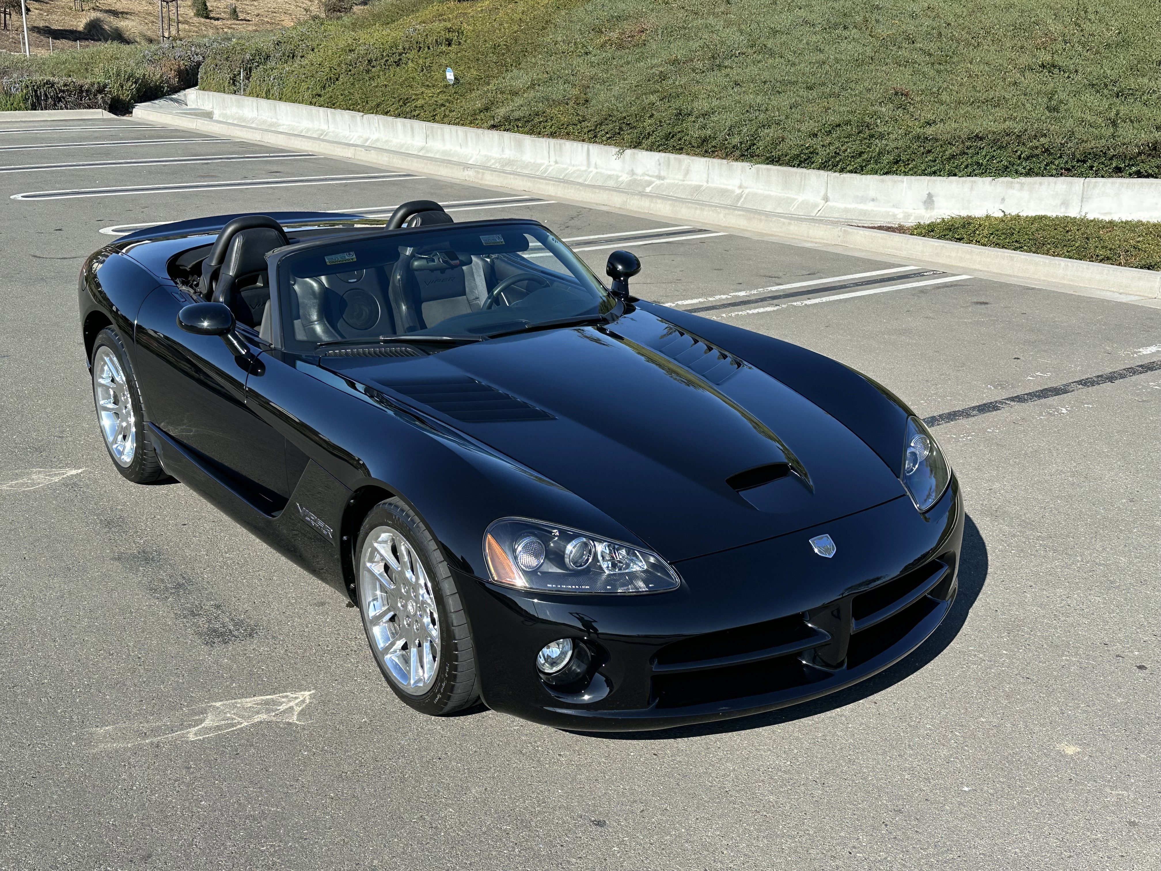 Used 2003 Dodge Viper SRT-10 image 23