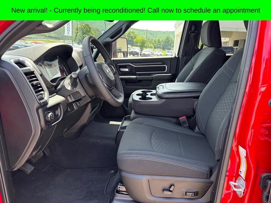 Used 2026 RAM 2500 Big Horn AWD/4WD image 9