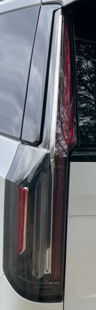Used 2022 Cadillac Escalade ESV Sport w/ Touring Package AWD/4WD image 8