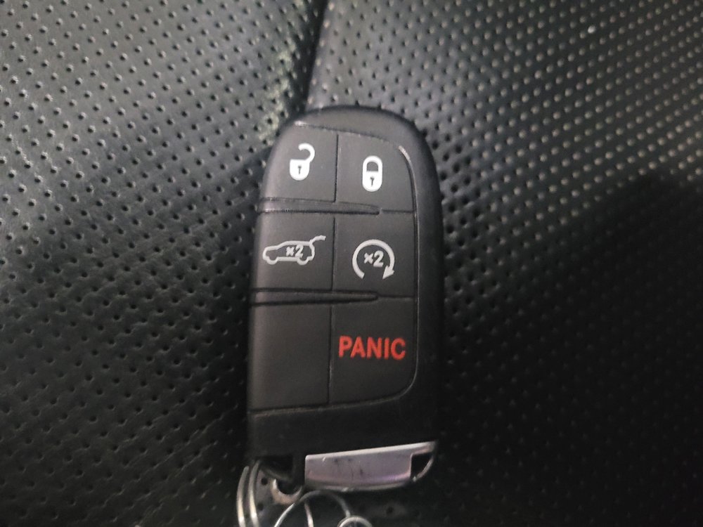 Used 2019 Jeep Grand Cherokee High Altitude image 32