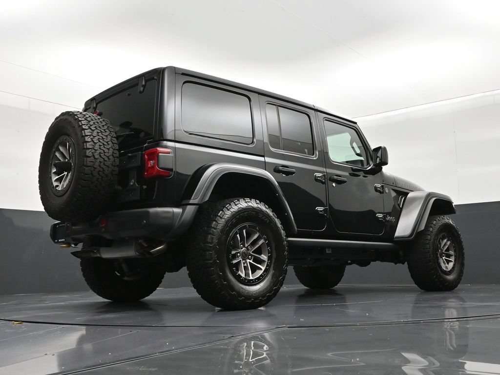 Used 2024 Jeep Wrangler Unlimited Rubicon 392 AWD/4WD image 25