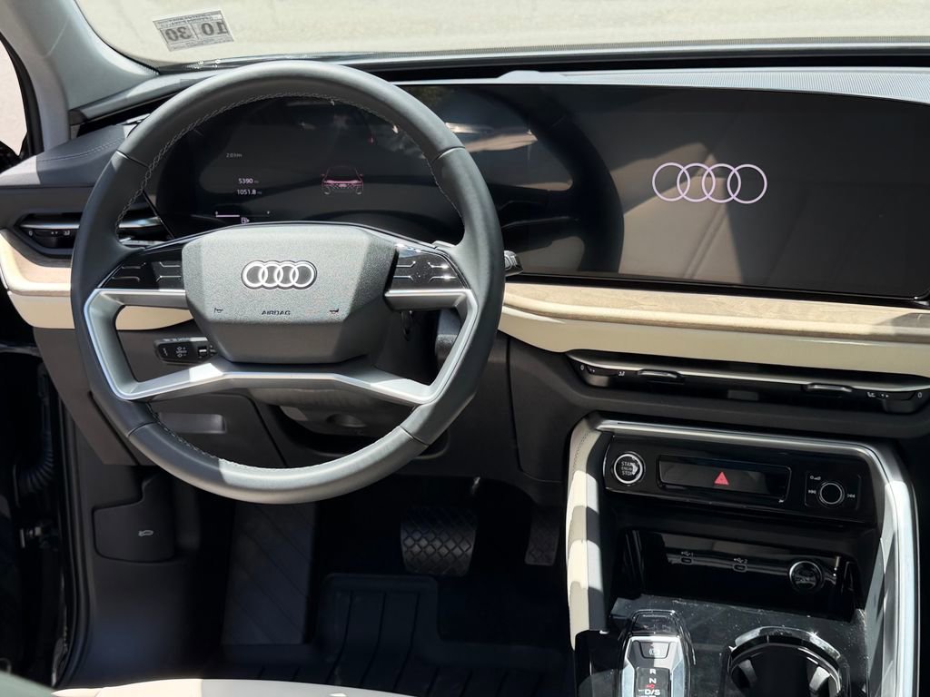 Used 2025 Audi Q5 Premium w/ Convenience Package AWD/4WD image 23