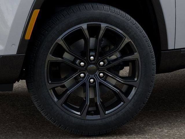 New 2026 Jeep Grand Wagoneer Summit w/ Premium Group III AWD/4WD image 8