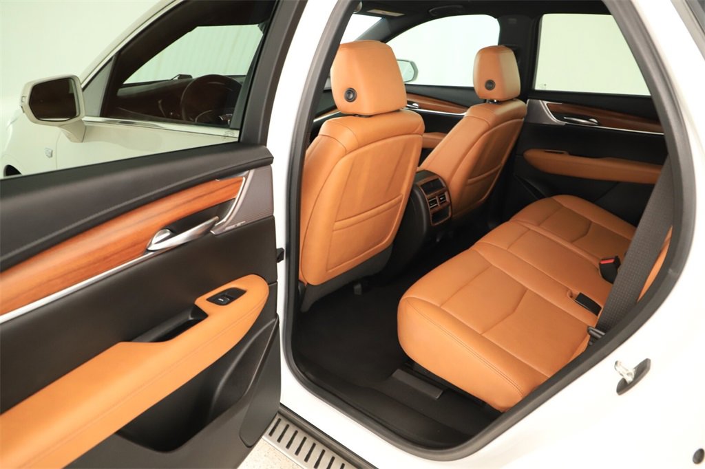 Used 2020 Cadillac XT5 Premium Luxury image 27