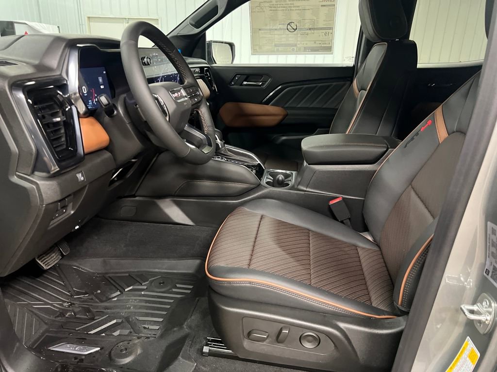 New 2026 GMC Canyon AT4 w/ AT4 Premium Package image 12