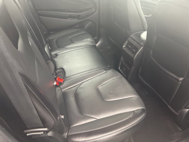 Used 2018 Ford Edge Titanium image 22