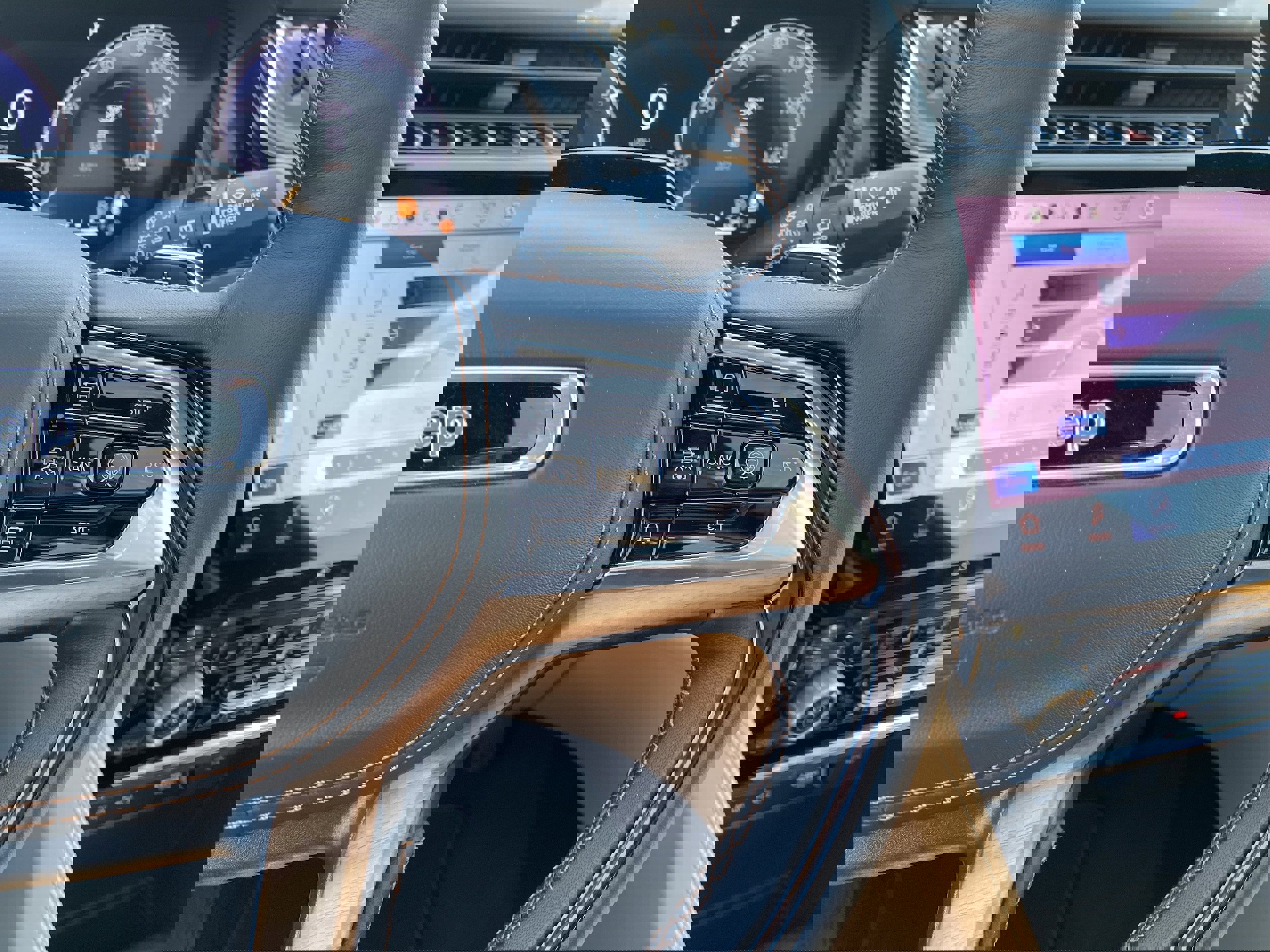 New 2025 Jeep Grand Cherokee L Summit image 24