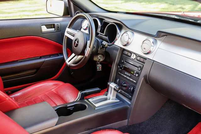 Used 2006 Ford Mustang GT Premium RWD image 50