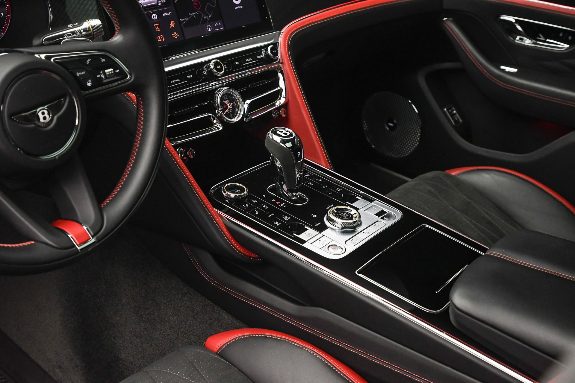 Certified 2023 Bentley Flying Spur W12 image 39