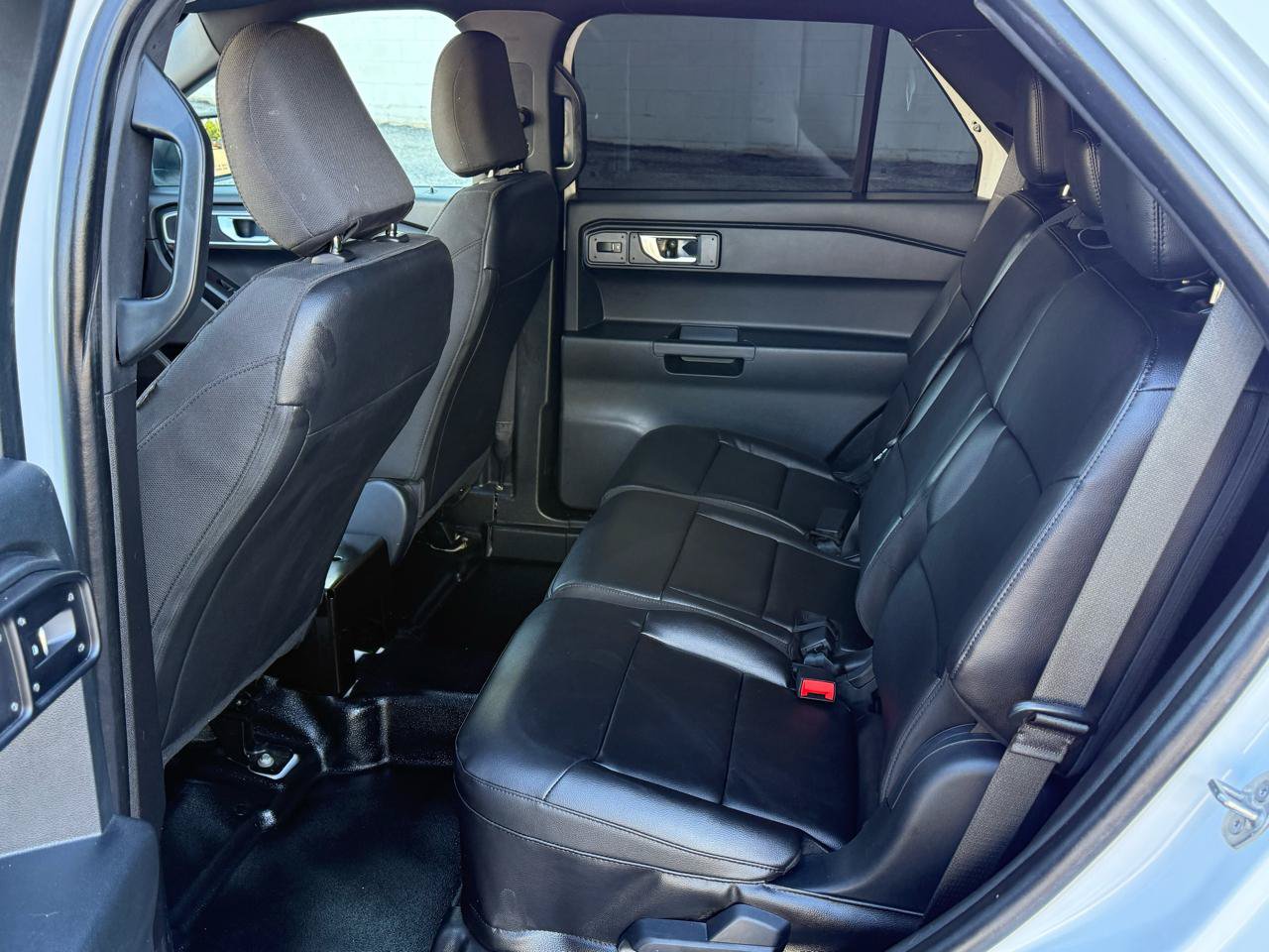 Used 2021 Ford Explorer 4WD Police Interceptor image 24