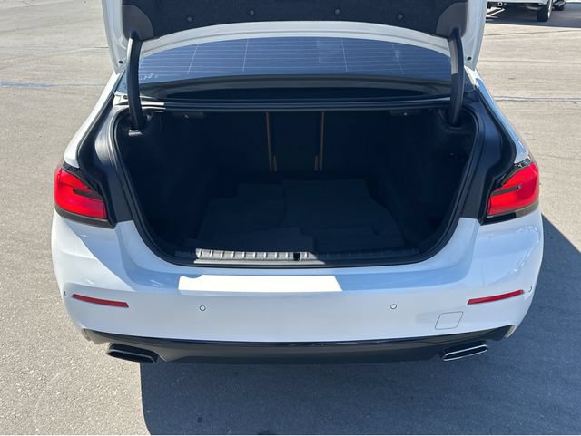 Used 2021 BMW 540i w/ Premium Package RWD image 19