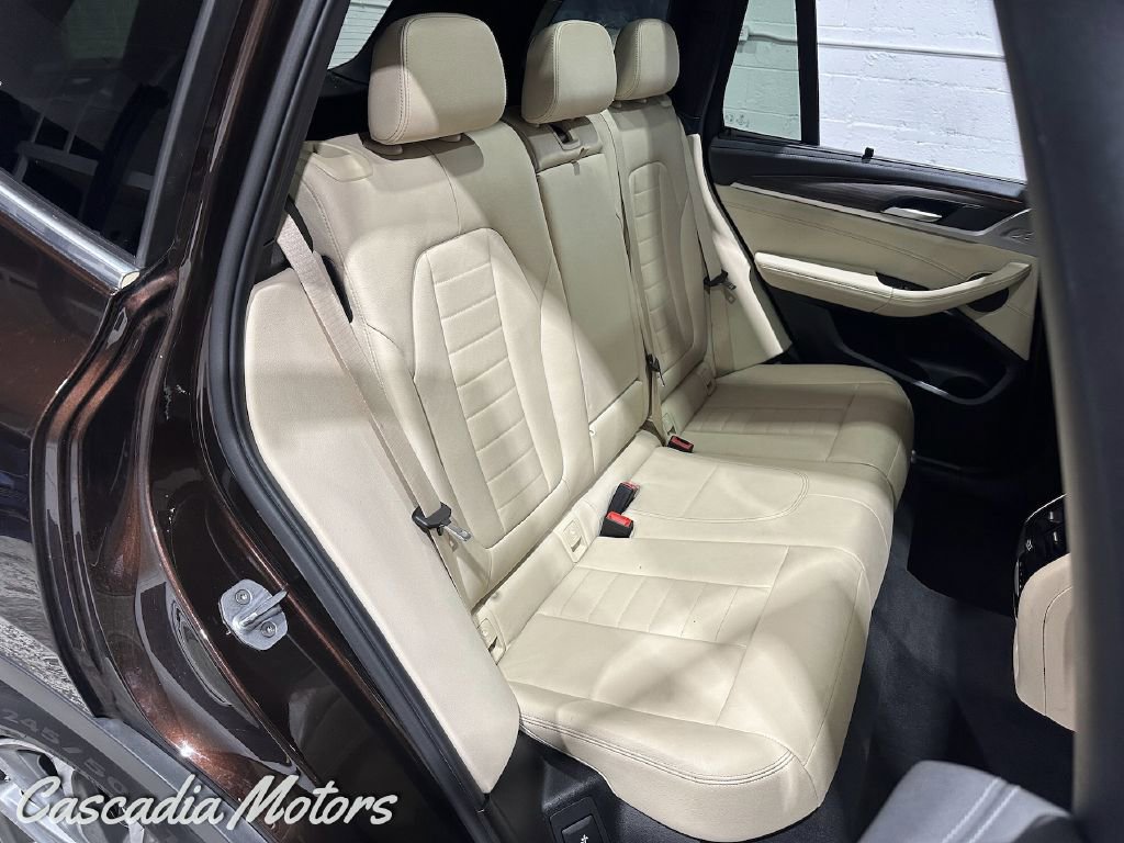 Used 2018 BMW X3 xDrive30i image 12