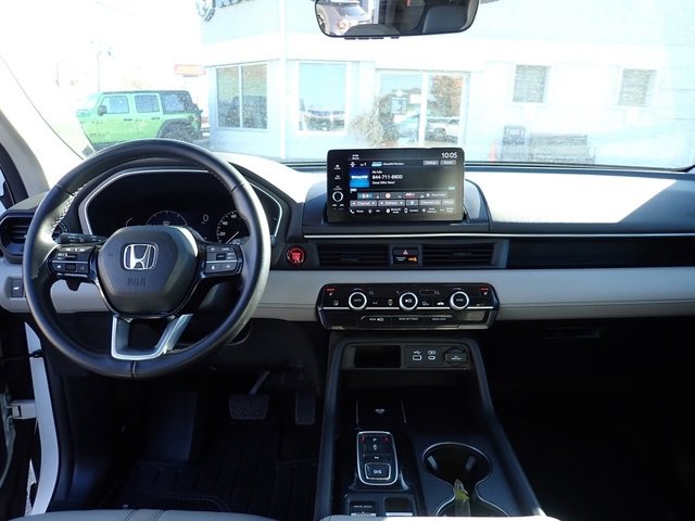 Used 2023 Honda Pilot EX-L image 17