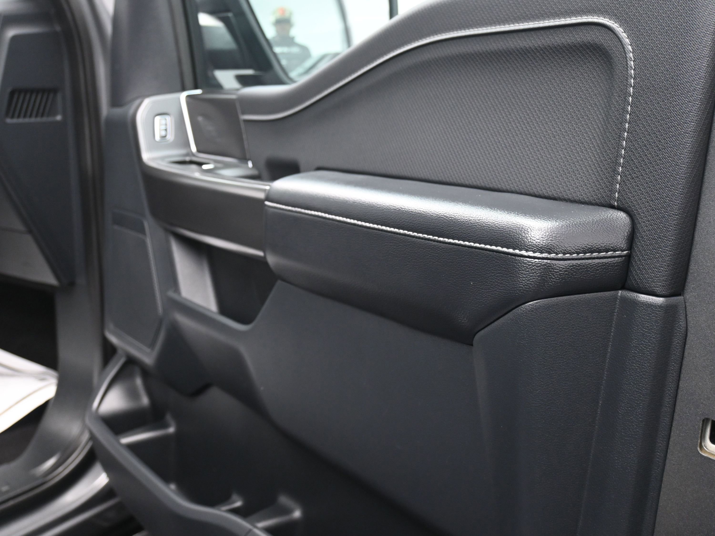 Used 2024 Ford F150 XLT w/ Equipment Group 302A MID image 30