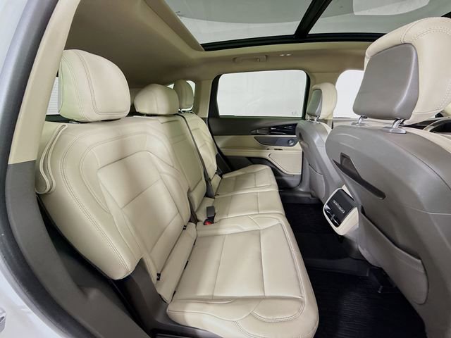 Used 2024 Lincoln Nautilus Premier w/ Equipment Group 102A image 29