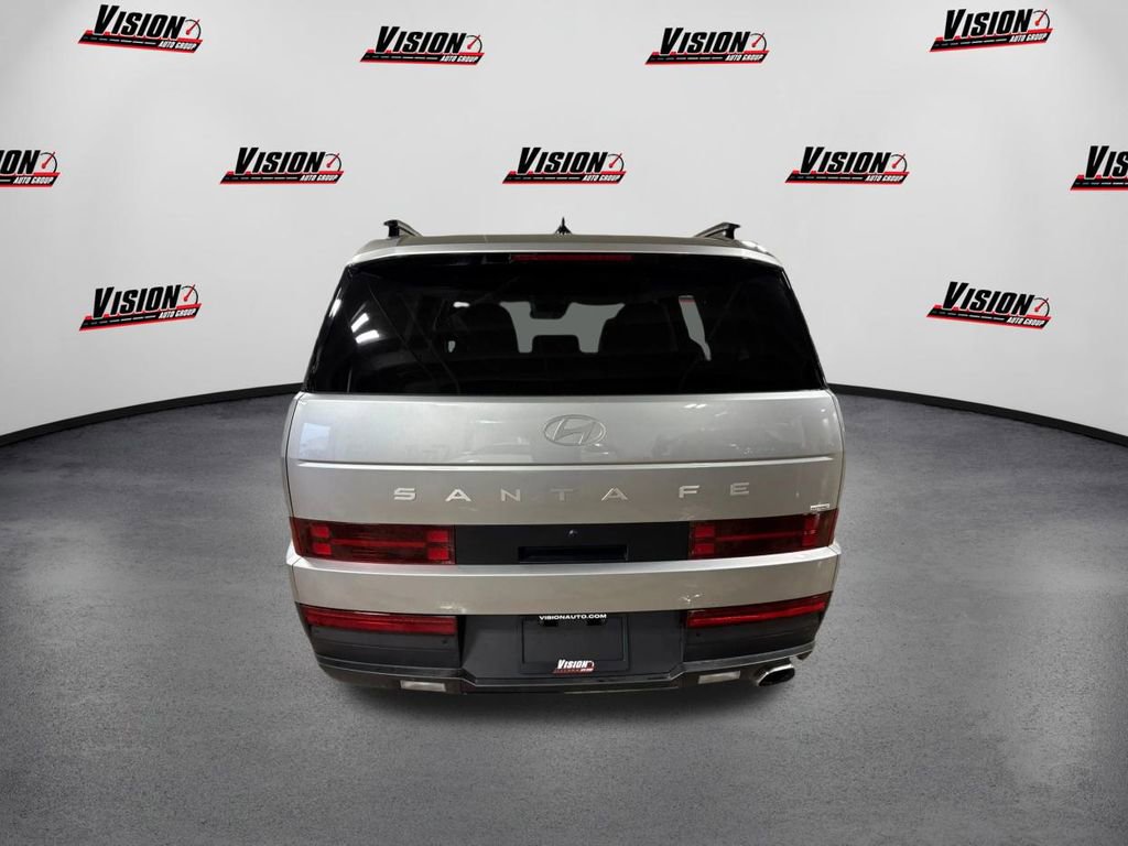 Used 2025 Hyundai Santa Fe SEL image 6