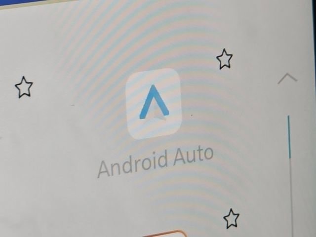 Used 2024 Jeep Wrangler Rubicon AWD/4WD image 11