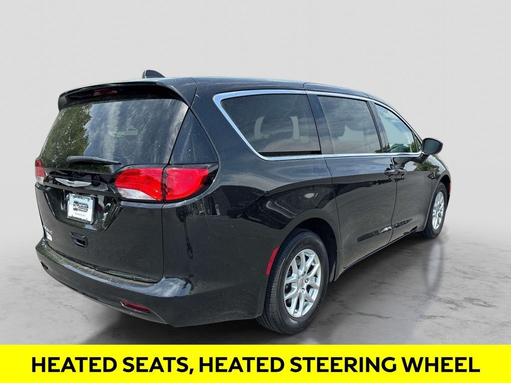 Used 2023 Chrysler Voyager LX w/ Fleet Security Group FWD image 5