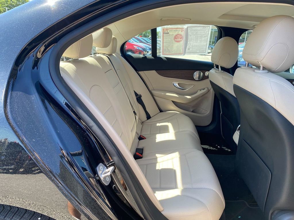 Used 2021 Mercedes-Benz C 300 4MATIC Sedan image 31