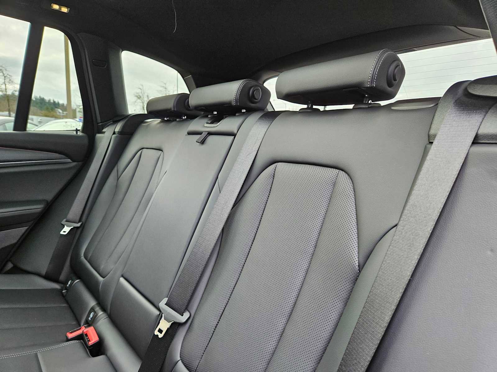 Used 2023 BMW X3 xDrive30i w/ Premium Package image 21