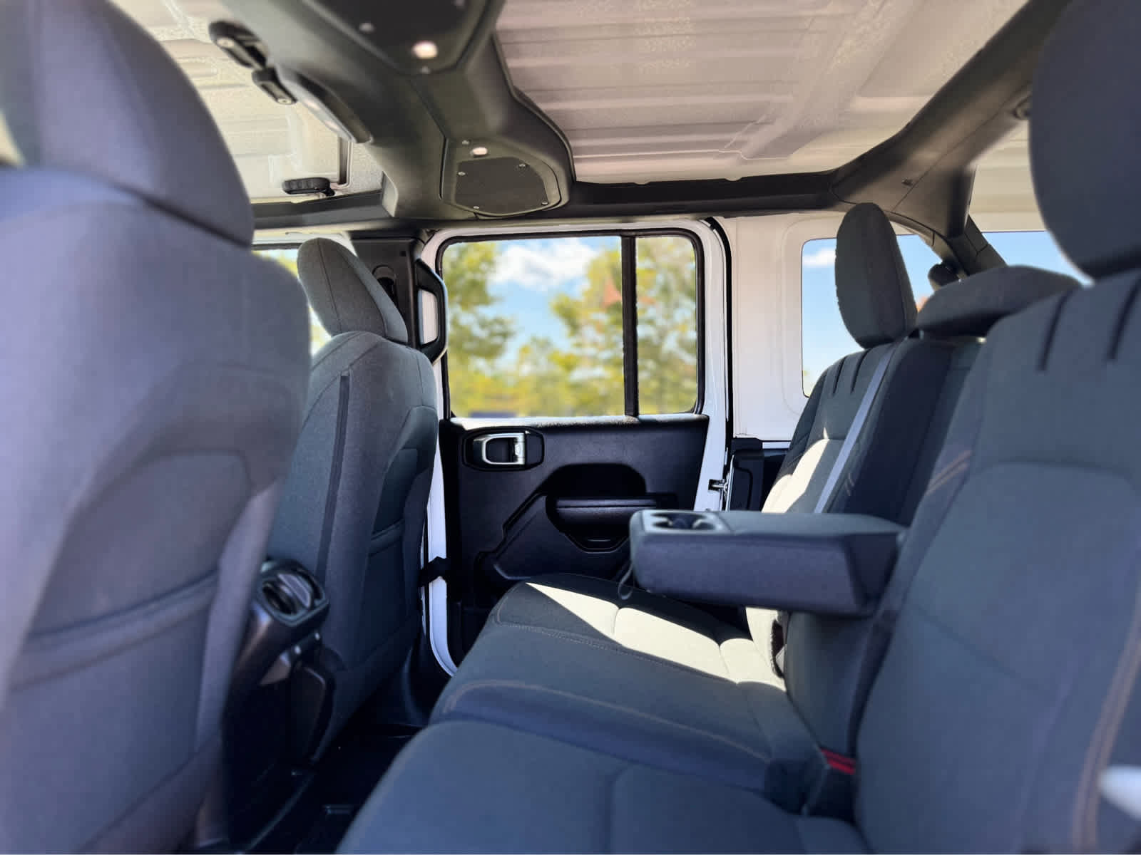 Used 2024 Jeep Wrangler Sport S w/ Convenience Group image 24