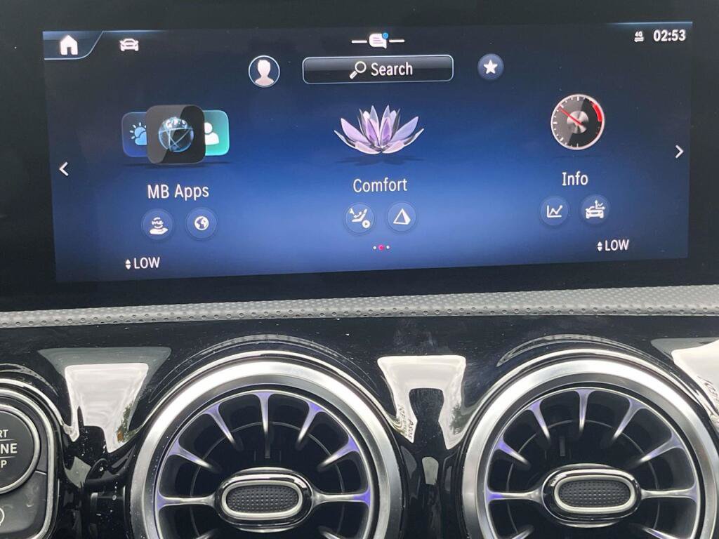 Certified 2024 Mercedes-Benz CLA 250 4MATIC image 23