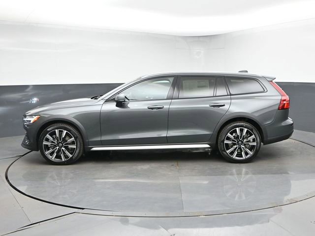 New 2026 Volvo V60 B5 Cross Country Ultra w/ Protection Package Premier AWD/4WD image 6