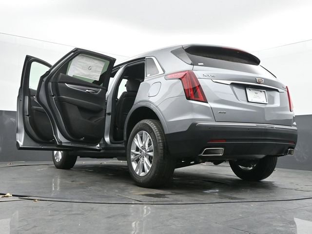 New 2026 Cadillac XT5 Luxury w/ LPO, Floor Liner Package AWD/4WD image 64
