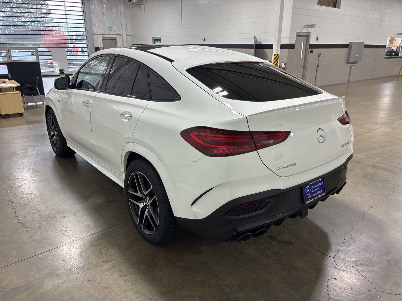 New 2026 Mercedes-Benz GLE 53 AMG 4MATIC Coupe image 6