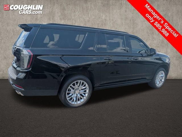 Used 2026 Chevrolet Suburban High Country AWD/4WD image 9