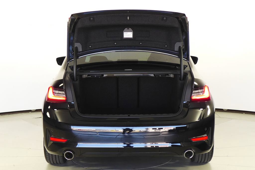 Used 2022 BMW 330i Sedan RWD image 10