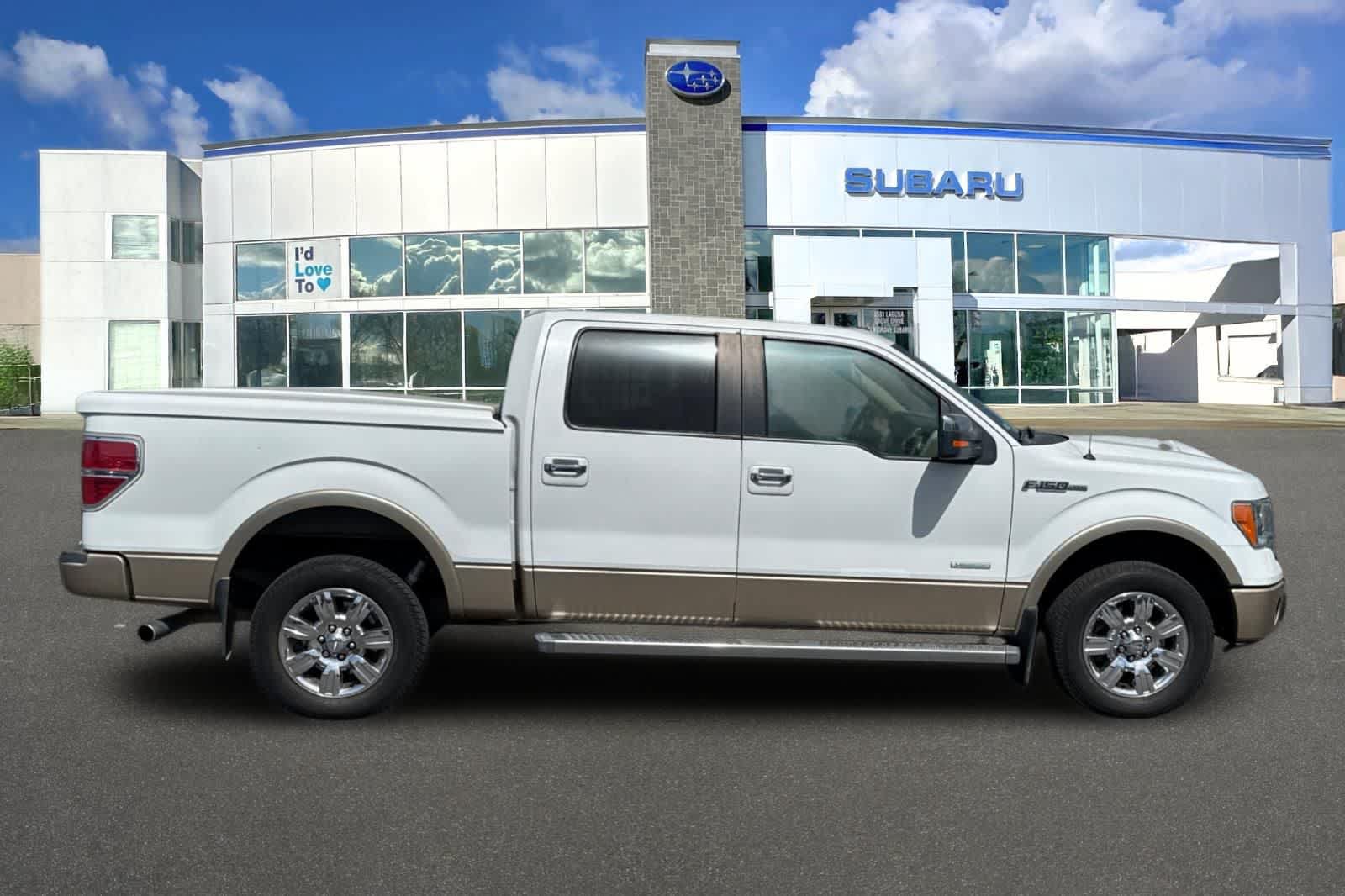 Used 2011 Ford F150 Lariat w/ Lariat Chrome Pkg RWD image 6