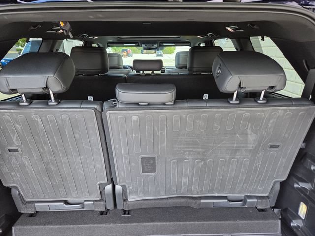 Used 2025 Toyota Sequoia Limited w/ Tow Technology Package AWD/4WD image 54
