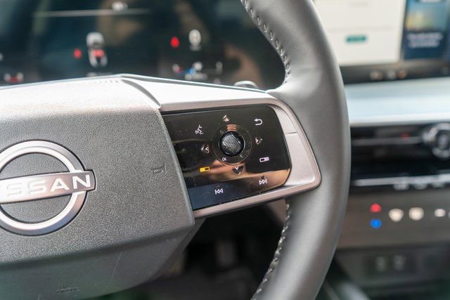 Certified 2025 Nissan Murano SL w/ Cargo Package image 33