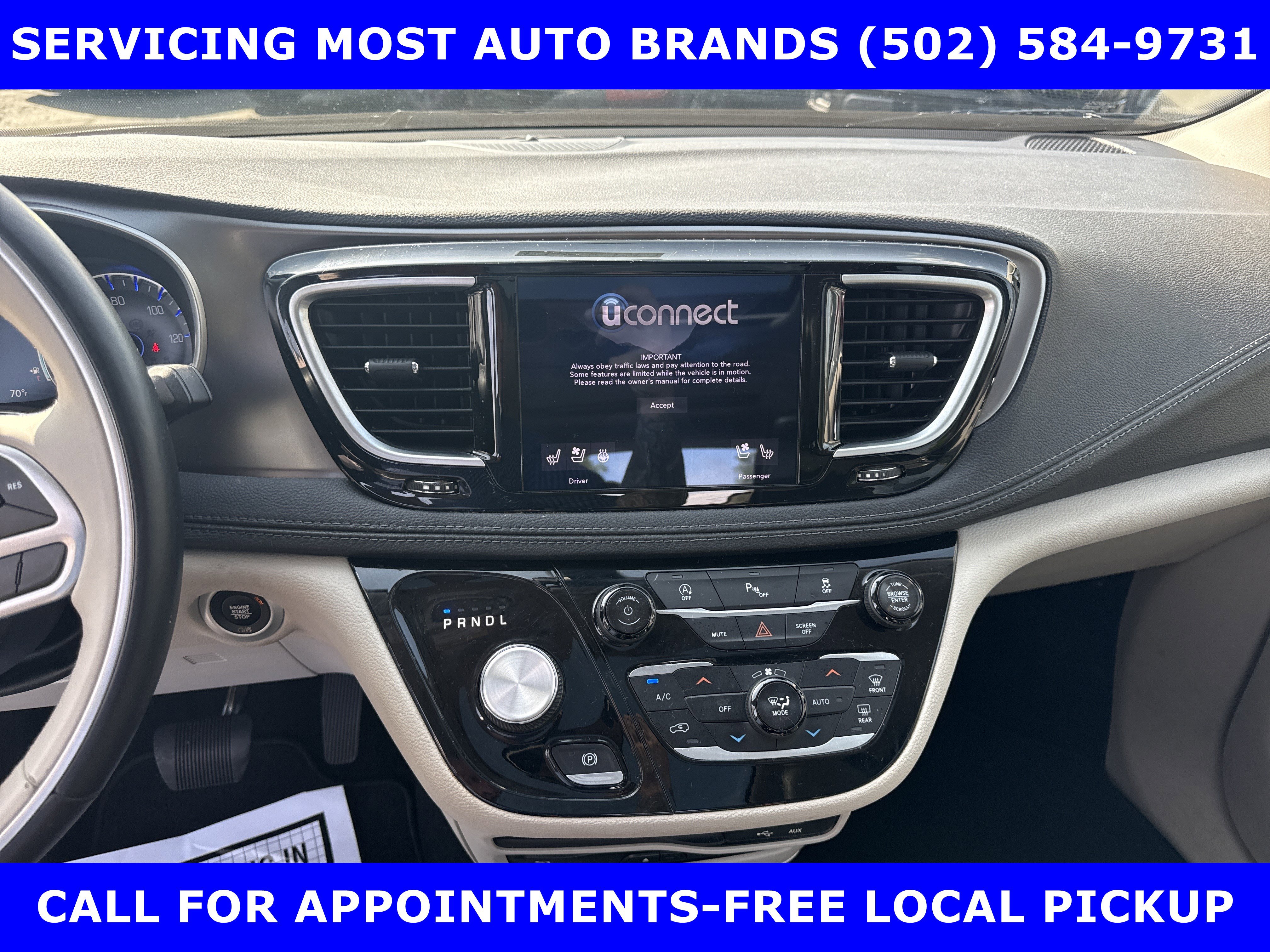 Used 2018 Chrysler Pacifica Limited image 26