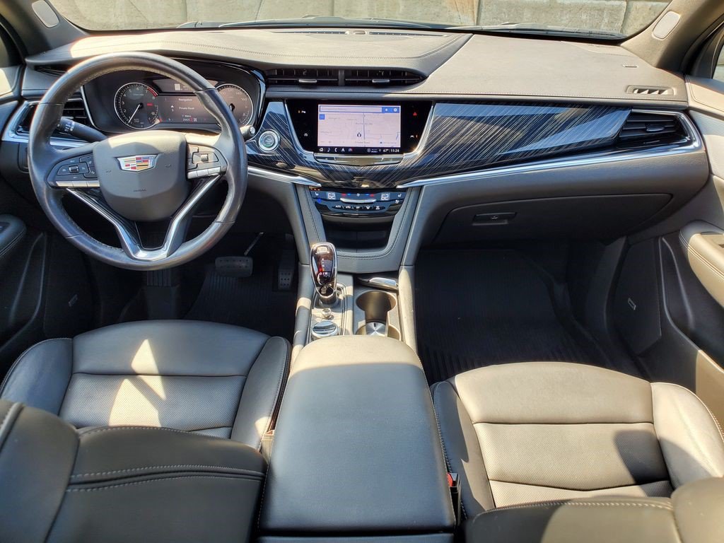 Certified 2023 Cadillac XT6 Premium Luxury w/ LPO, Floor Liner Package AWD/4WD image 15