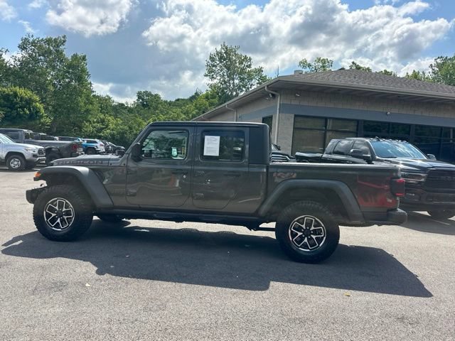 Used 2024 Jeep Gladiator Rubicon w/ Steel Bumper Group AWD/4WD image 24