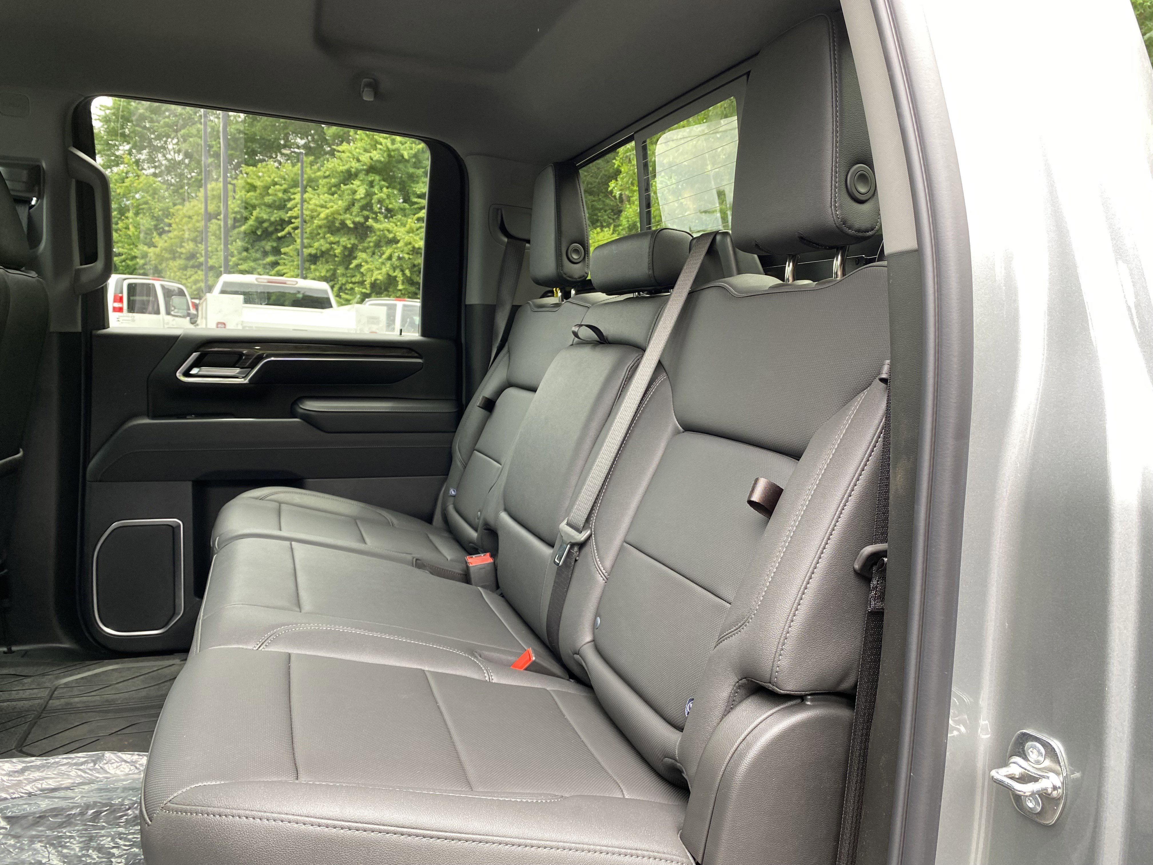 Used 2026 Chevrolet Silverado 2500 LTZ w/ Trail Boss Package AWD/4WD image 39
