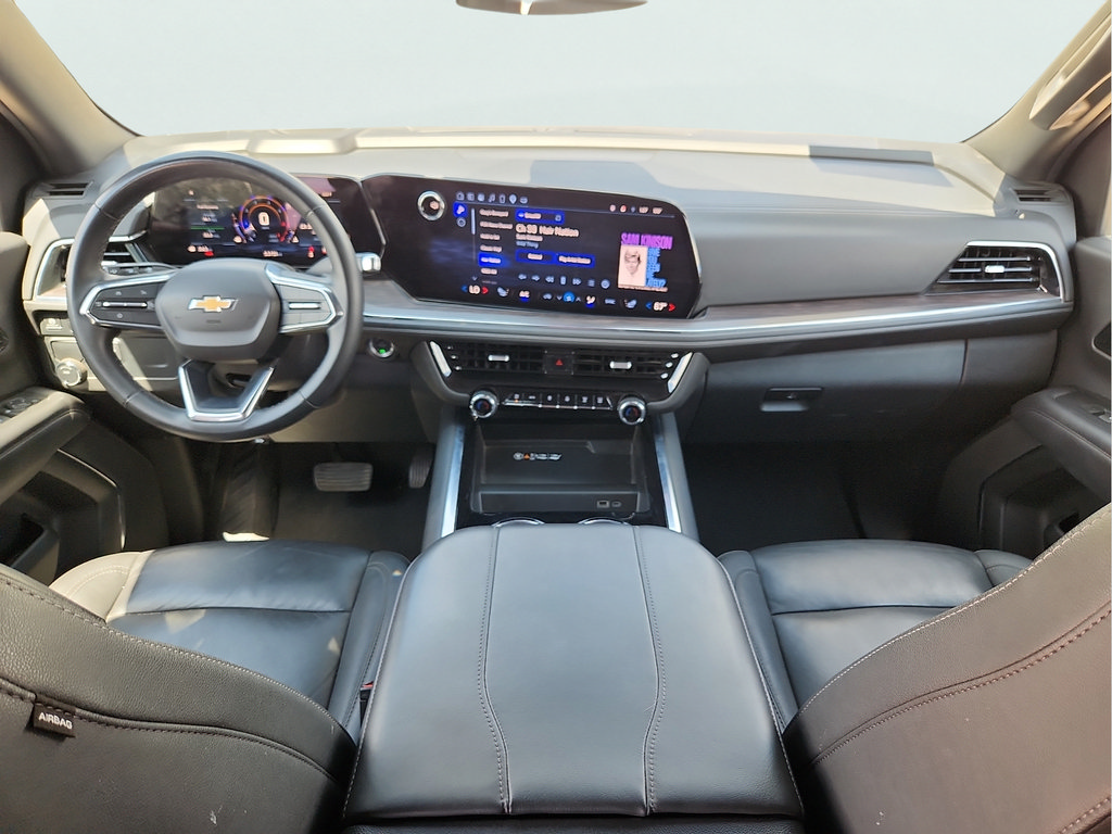 Used 2025 Chevrolet Tahoe LT RWD image 10