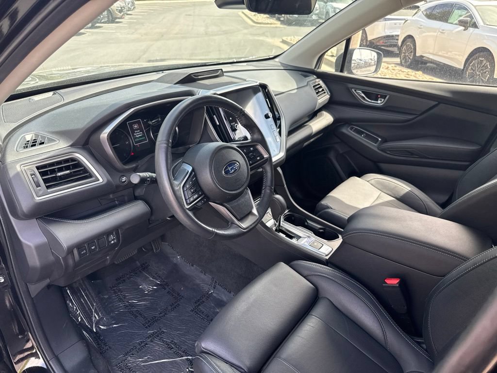 Used 2023 Subaru Ascent Limited AWD/4WD image 12