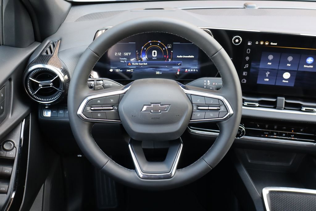 New 2026 Chevrolet Equinox LT w/ Midnight Edition AWD/4WD image 16