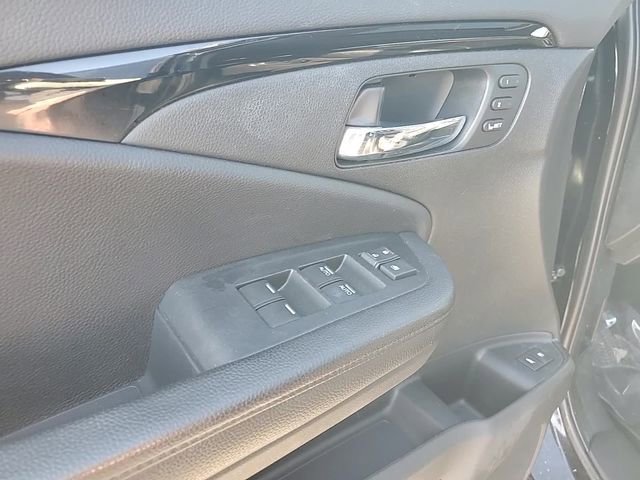 Used 2022 Honda Pilot Touring image 14