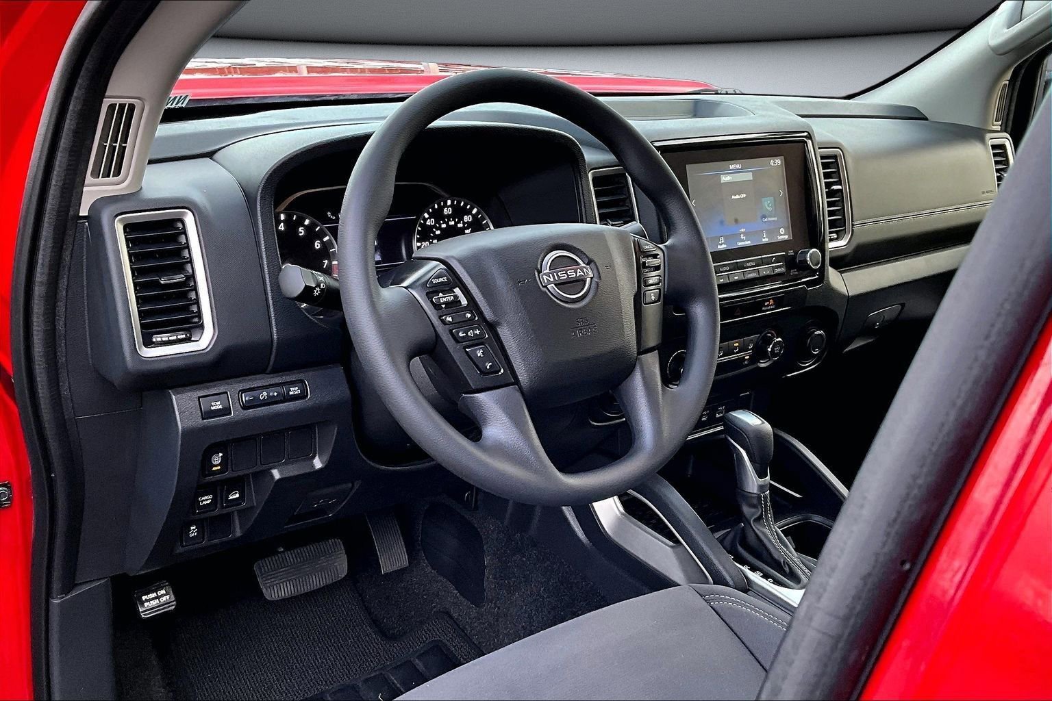 Used 2022 Nissan Frontier SV w/ Technology Package image 16