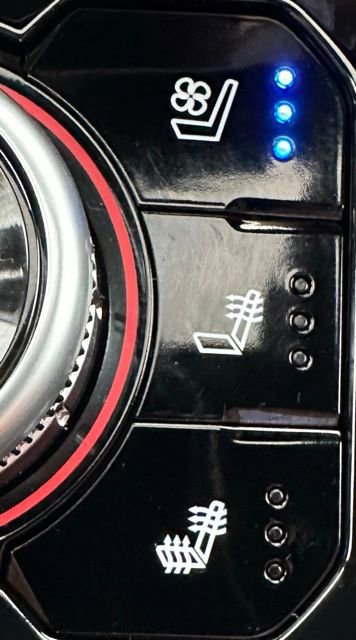 Used 2025 GMC Sierra 2500 Denali Ultimate image 35