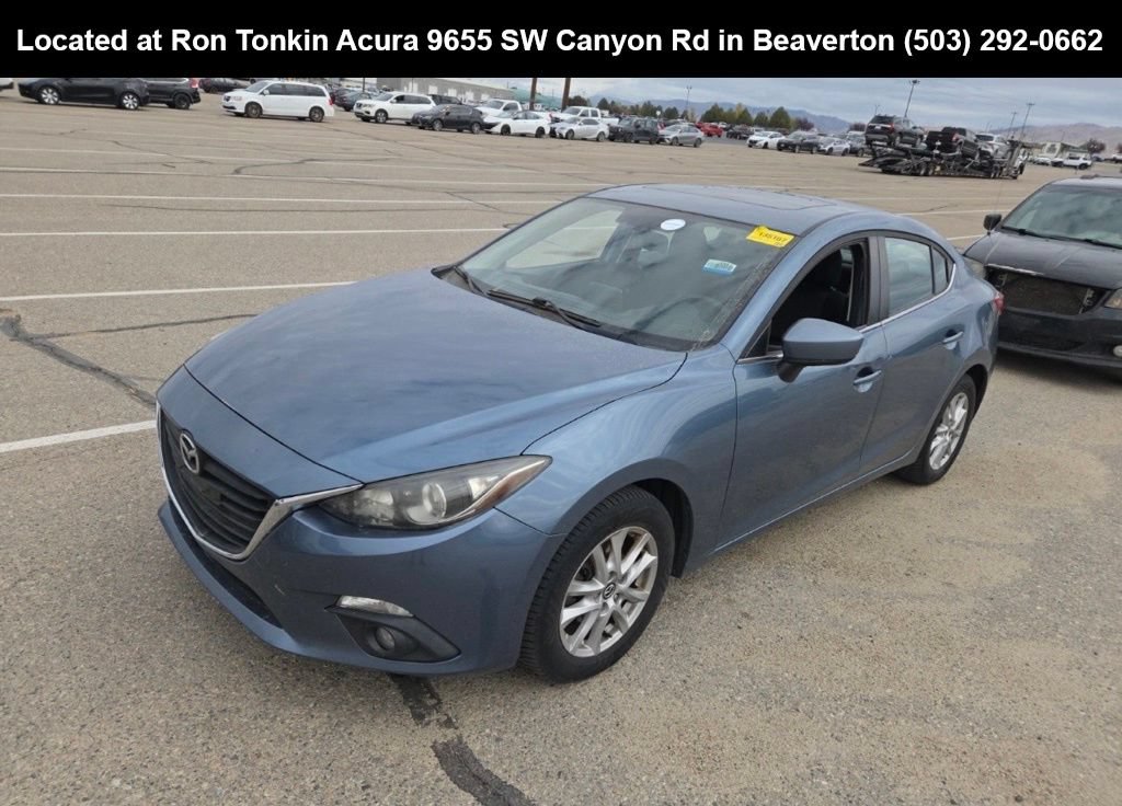 Used 2016 MAZDA MAZDA3 i Touring w/ Popular Equipment Package FWD image 3